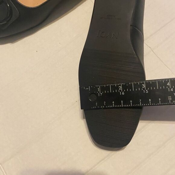 NYDJ Women’s Faiza Nappa Leather Black Metal Bit Slip On Shoes Size 6.5 SEE DESC - Picture 5 of 12